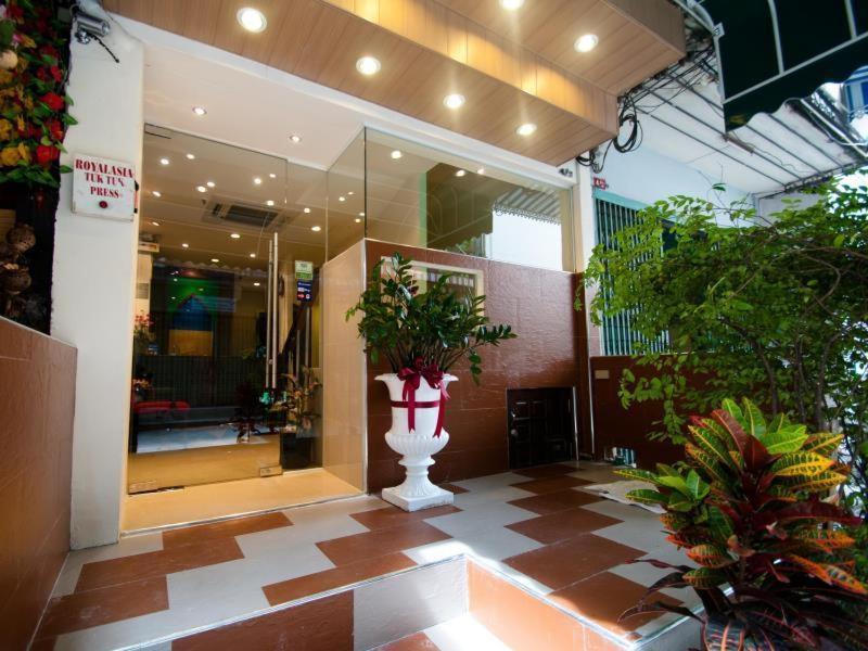 Royal Express Inn Бангкок Экстерьер фото