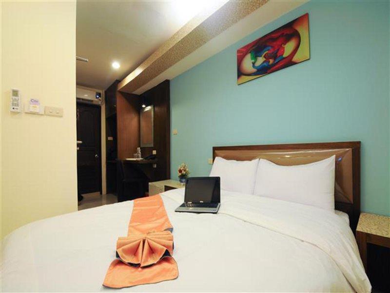 Royal Express Inn Бангкок Экстерьер фото